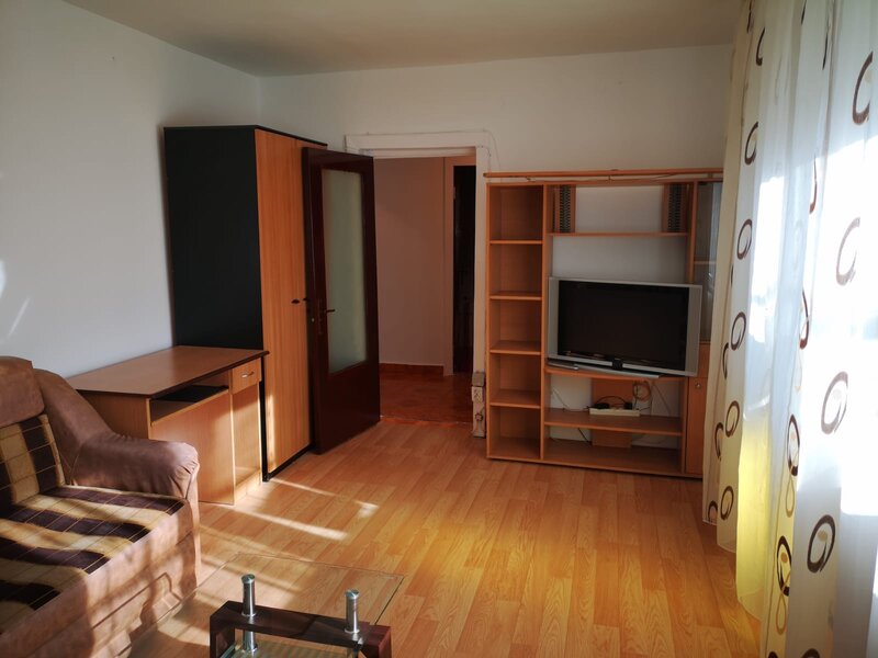 Drumul Taberei, Parc Moghioros, bloc 1978, et.3/10, decomandat, 55 mp